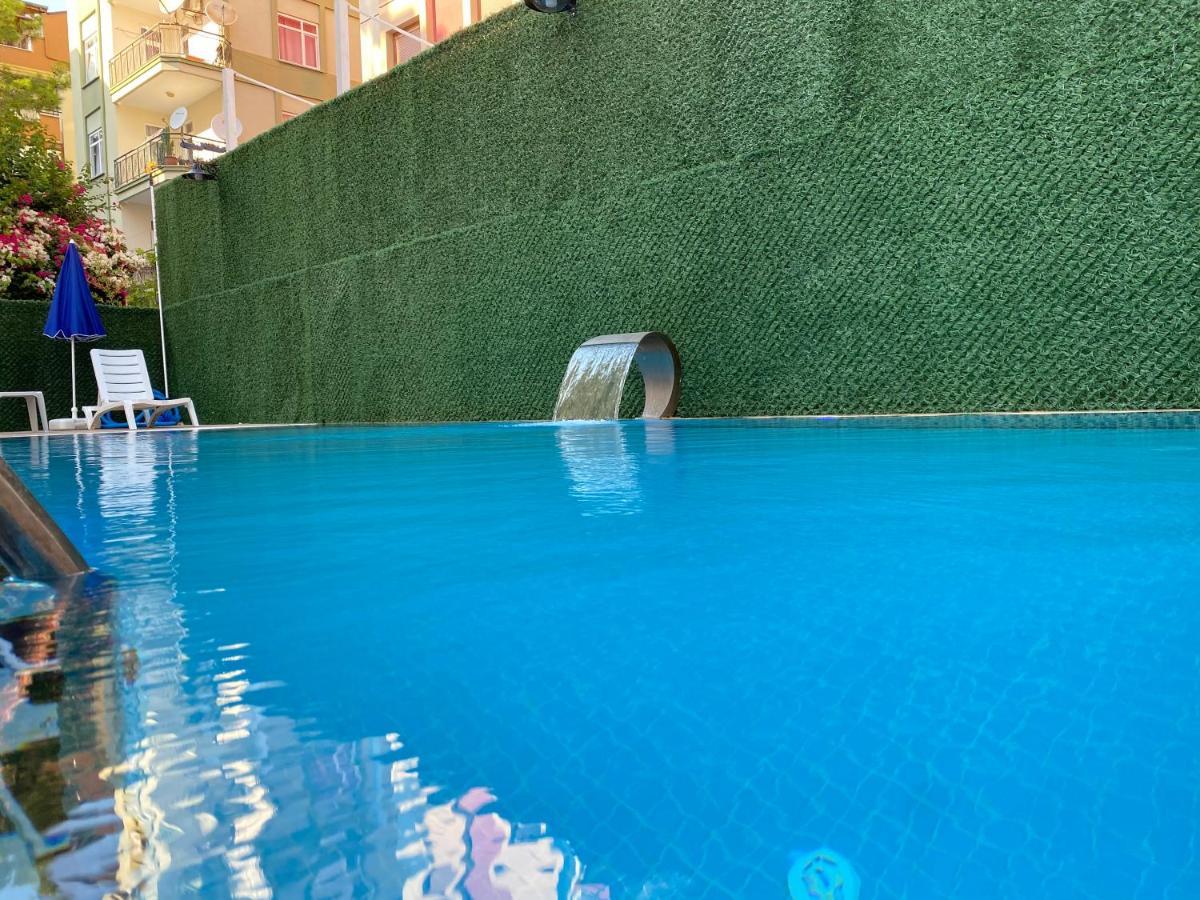 London Otel Анталия Екстериор снимка