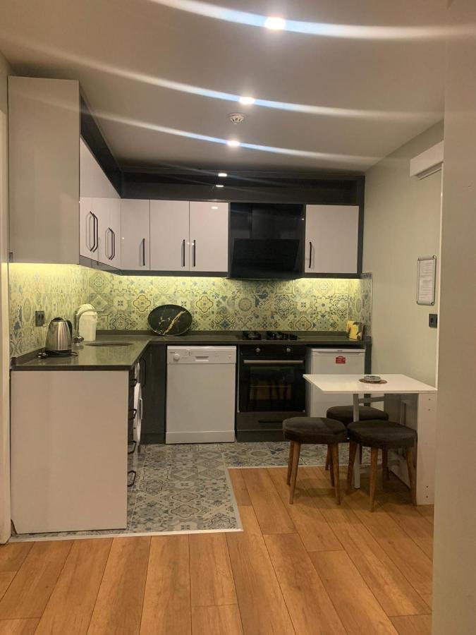 London Otel Анталия Екстериор снимка